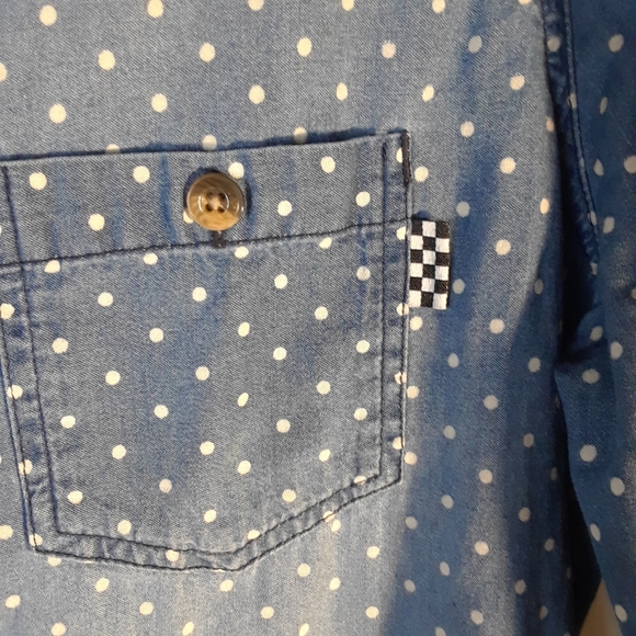Vans blue chambray button down with white polka dots - Picture 4 of 8